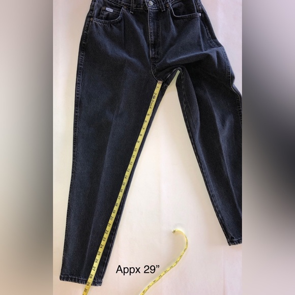 80’s Chic Jeans Ultra High-Rise Tapered Leg Black (28) - Picture 11 of 17